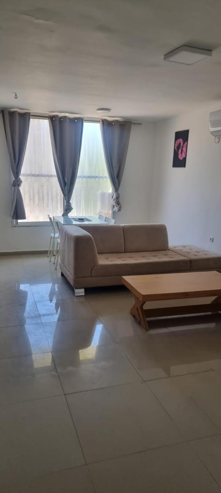 בית הנפלא ברחוב ברמן Eilat Buitenkant foto